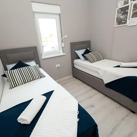 House Novigrad Novigrad (Dalmatia)
