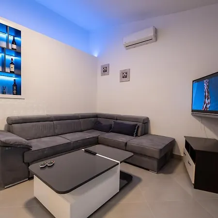 Dom wakacyjny House Novigrad *