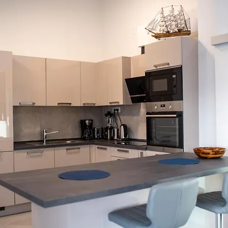 House Novigrad Novigrad (Dalmatia)