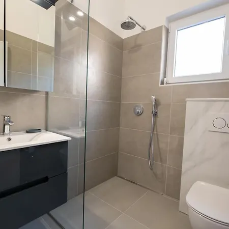 House Novigrad * Novigrad (Dalmatia)