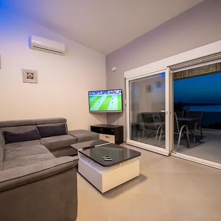 House Novigrad * Novigrad (Dalmatia)