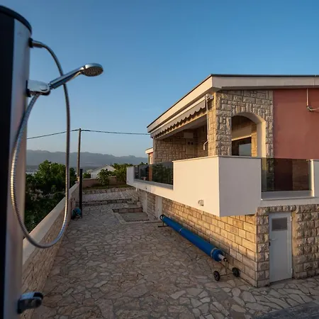 House Novigrad *